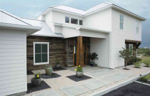 LP® SmartSide® house featuring a newly installed durable roof in St. Cloud, MN.